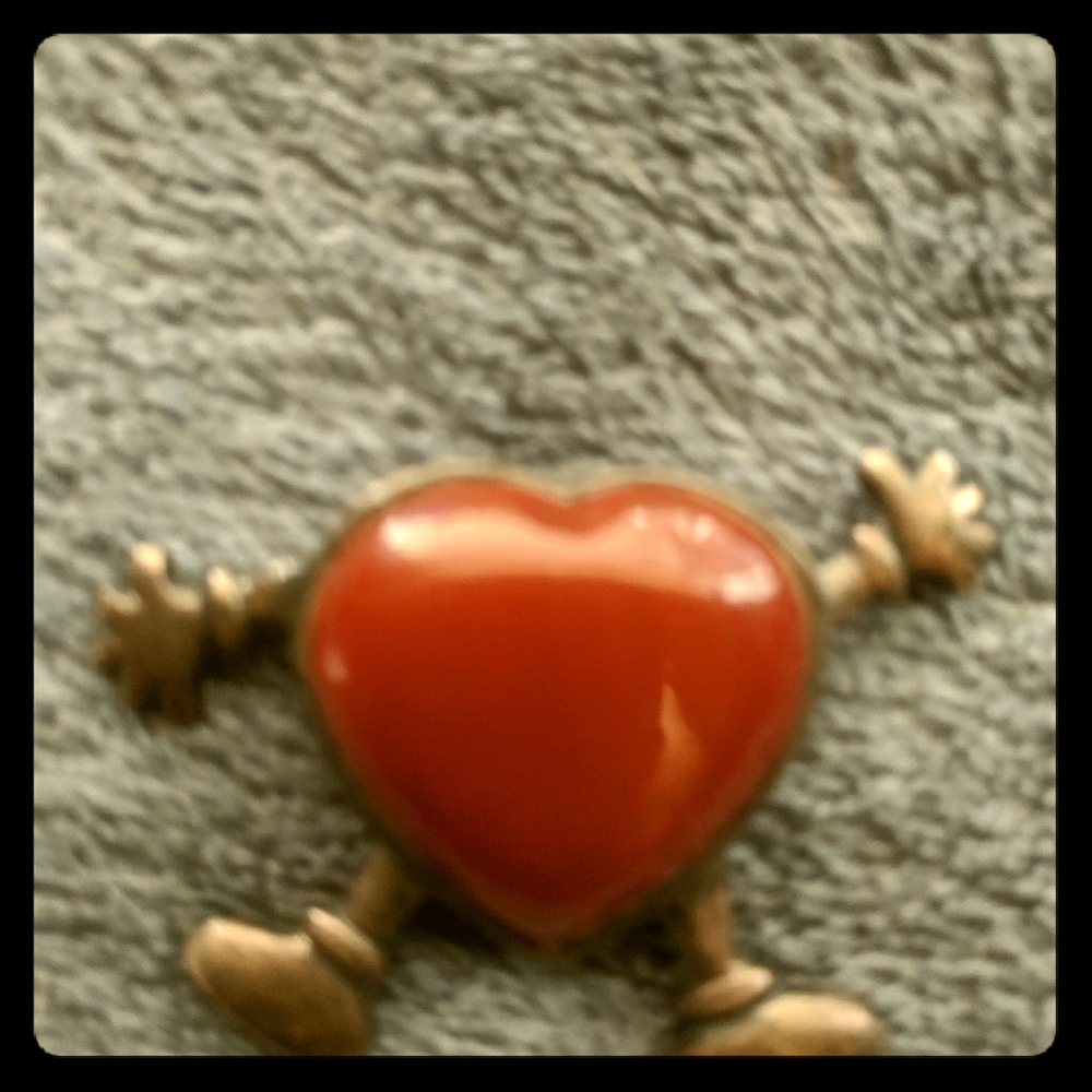 Natural Carnelian heart set in silver broach pin